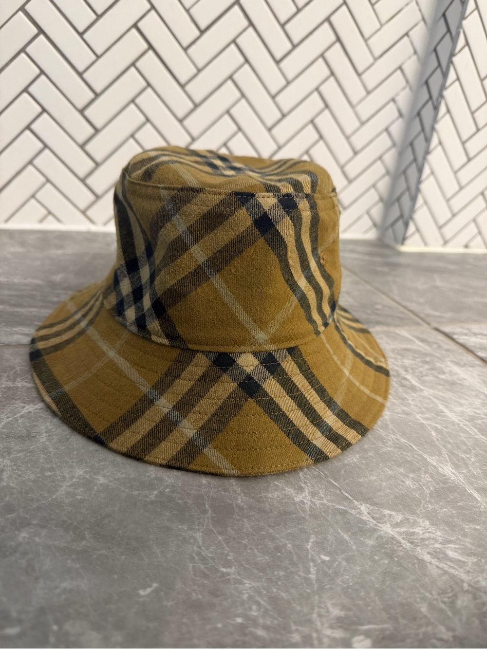 Burberry Men's Cotton Check Twill Check in Camp - Size Small - Picture 3 of 7